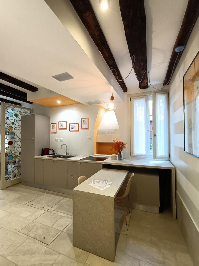 Casanova Venezia - Rialto Artistic Apartment ภายนอก รูปภาพ