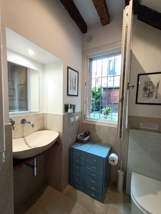 Casanova Venezia - Rialto Artistic Apartment ภายนอก รูปภาพ