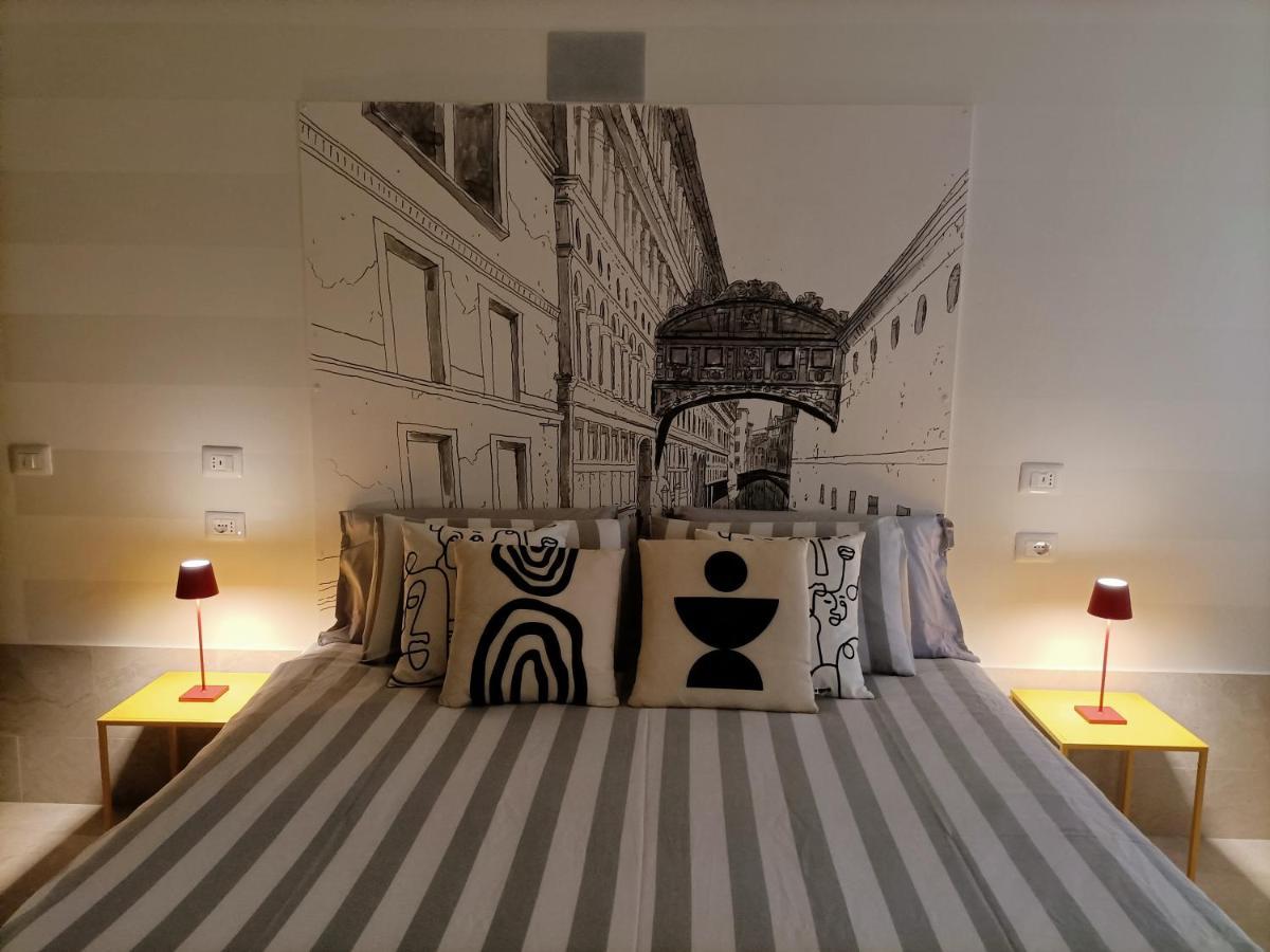 Casanova Venezia - Rialto Artistic Apartment ภายนอก รูปภาพ