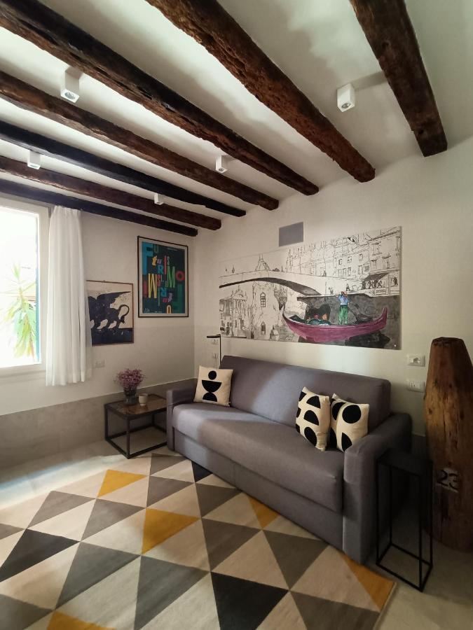 Casanova Venezia - Rialto Artistic Apartment ภายนอก รูปภาพ